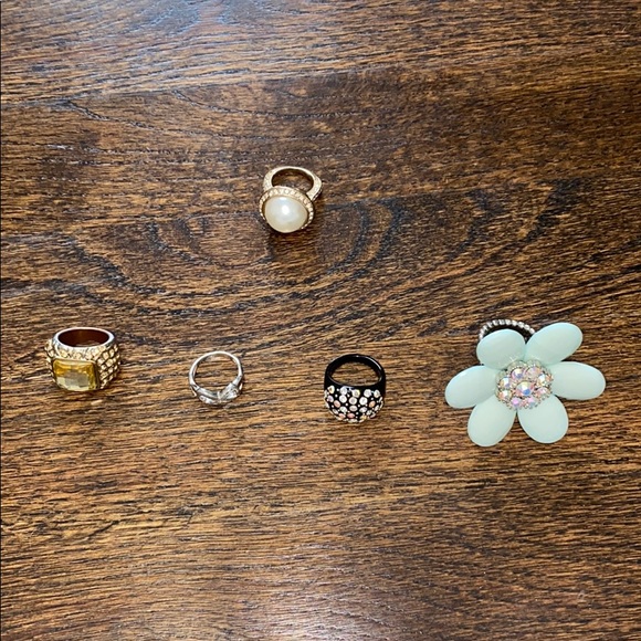 Forever 21 Jewelry - Forever 21 rings